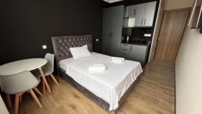 Lux Apart S24